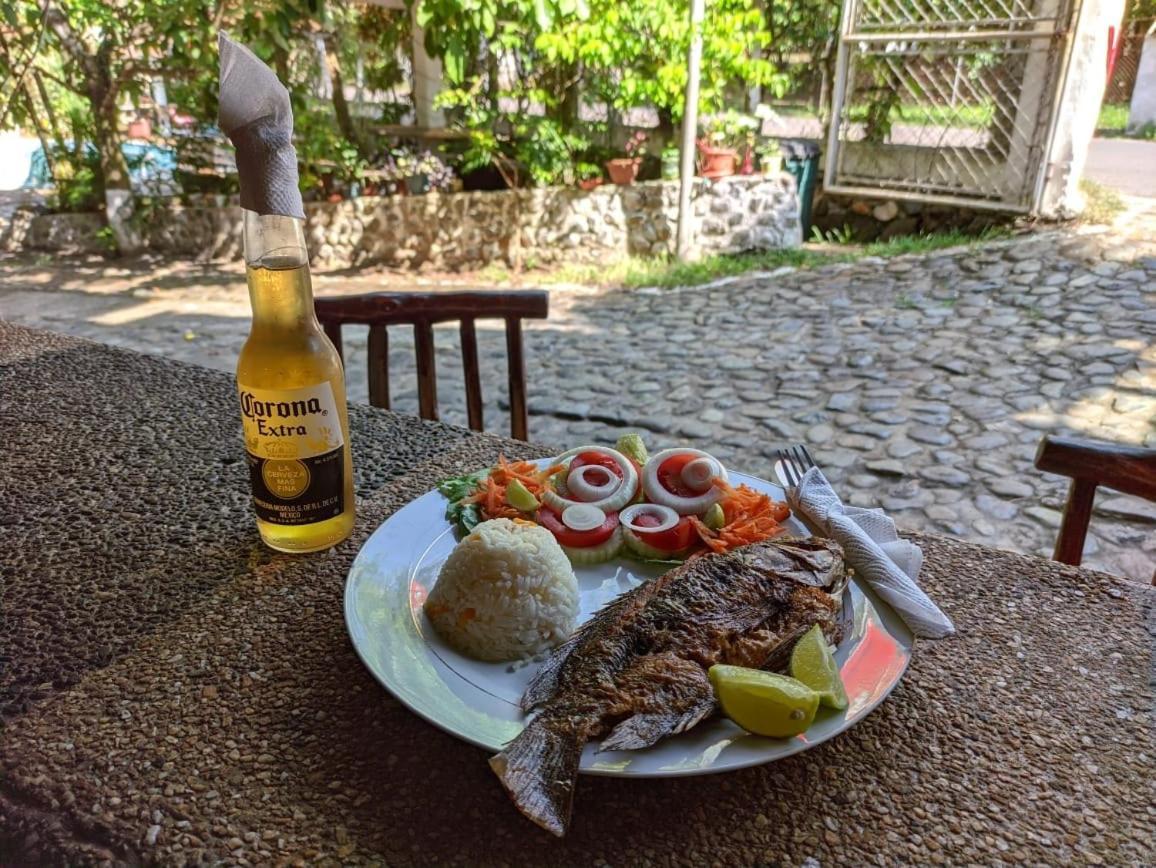 Hotel Y Restaurante La Cabana El Viajero Castillo de San Felipe Eksteriør billede